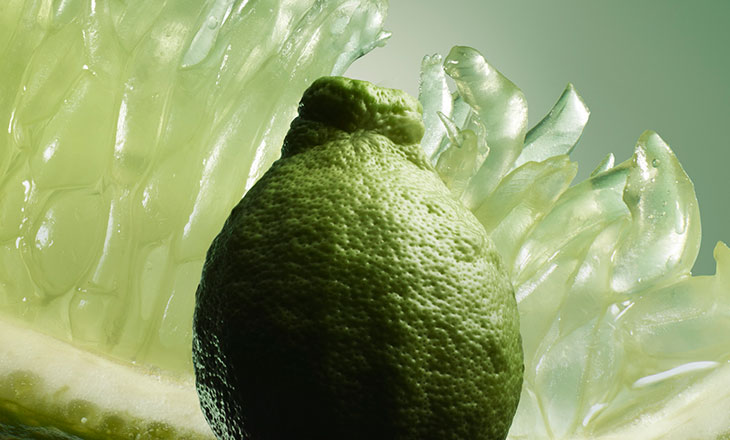 برادا تكشف النقاب عن عطرها الرجالي الجديد PRADA PARADIGME